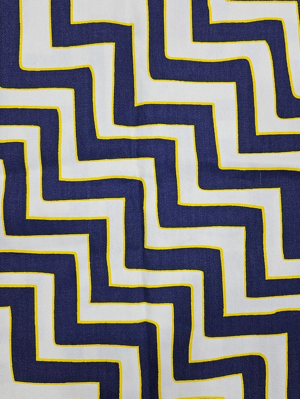 Tommy Hilfiger Sierra Azul Blue White Yellow Zigzag STD Pillow Shams Cotton Set